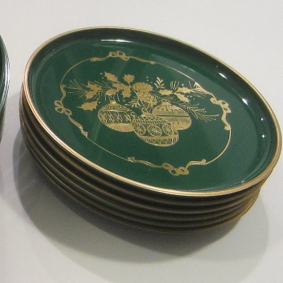 Ottagiri Japan Green Lacquer Gold Painted Ornament Box of Coasters Set - Picture 9 of 10